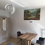 Sonnige Schicke Ferienwohnung Meran Pienzenau